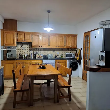 Casa *